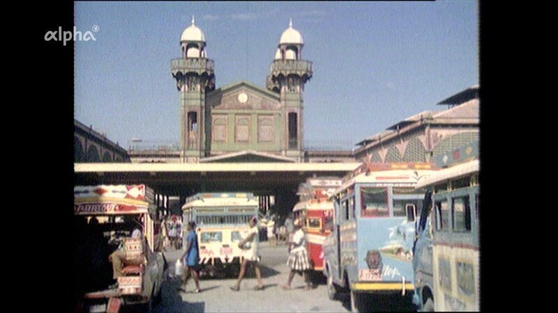 Besuch auf einem Marktplatz in Haiti. – Bild: BR