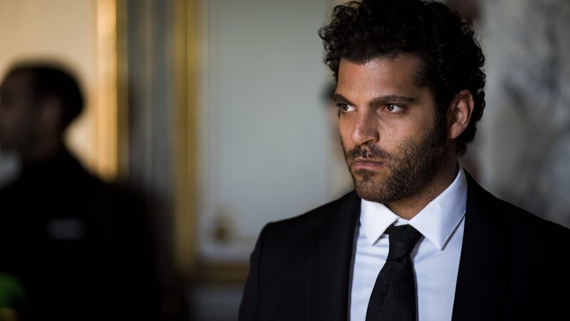 Roman (Vincent Heneine) – Bild: BEAUBOURG AUDIOVISUEL /​ TF1