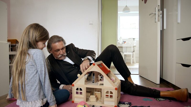 Ingo Lenßen (r.) – Bild: SAT.1