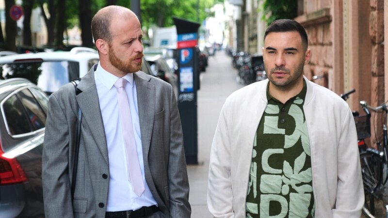 Tobias (Patrick Müller, l.), Easy (Lars Steinhöfel) – Bild: RTL