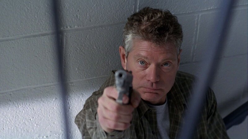 Der verurteilte Sexualstraftäter Michael Baxter (Stephen Lang) ist aus dem Gefängnis ausgebrochen. Das Team der Special Victims Unit vermutet, dass er seine angebliche Unschuld beweisen möchte. – Bild: RTL NITRO