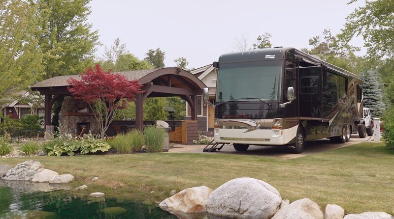 Campingwagen wohlhabender Amerikanerinnen und Amerikaner haben nichts mehr mit den ursprünglichen Modellen gemein. – Bild: Phoenix Campingwagen wohlhabender Amerikanerinnen und Amerikaner haben nichts mehr mit den ursprünglichen Modellen gemein. – Bild: Phoenix