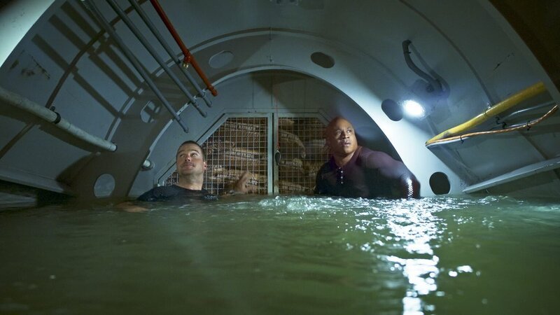 Callen and Sam are trapped in an armed submarine that terrorists have on course to hit an aircraft carrier in San Diego. – Bild: CBS Broadcasting, Inc.