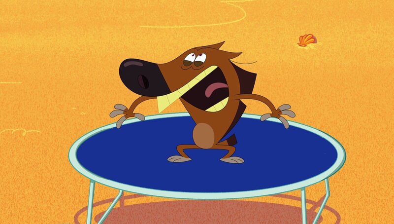 Als einige Trampoline aus einem Flugzeug fallen, ist Zig sofort begeistert. Vor allem brütet er schnell einen Plan aus, wie er die Trampoline für den Fang von Meerjungfrau Marina einsetzen kann. – Bild: Xilam Animation