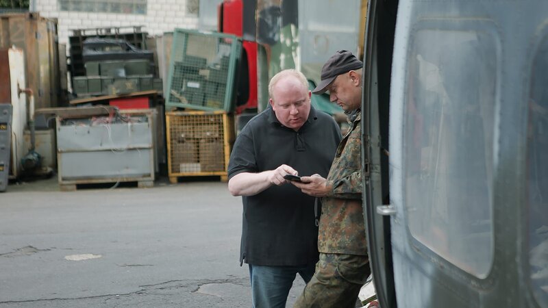 Ingo (r.) – Bild: Warner Bros. Discovery