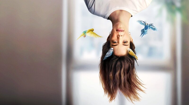 Keyvisual – Fanny (Maria Austgulen): eine lebenshungrige Draufgängerin im Rollstuhl! – Bild: Viaplay Group