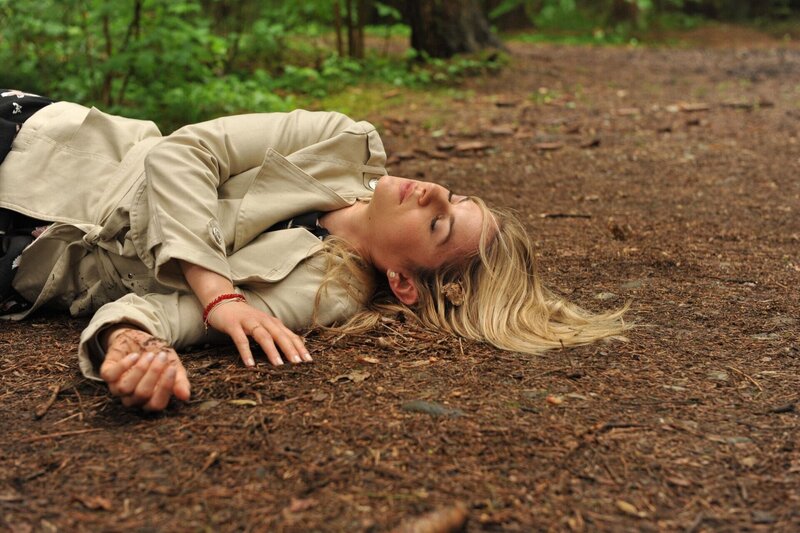 Marlene (Lucy Scherer) – Bild: ARD /​ Ann Paur