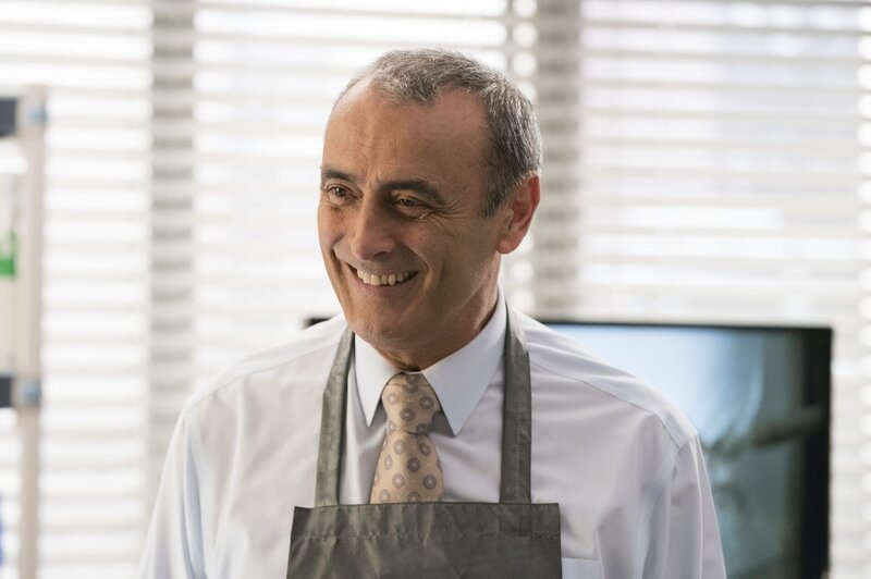 Dr. Vincenzo DeLuca (Lorenzo Caccialanza) – Bild: ABC Studios /​ Mitch Haaseth