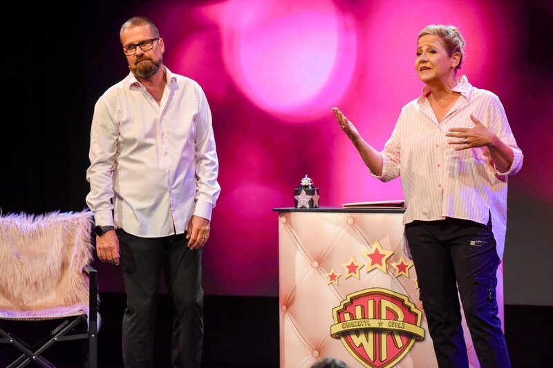 Gerold Rudle, Monica Weinzettl. – Bild: ORF/​Hubert Mican