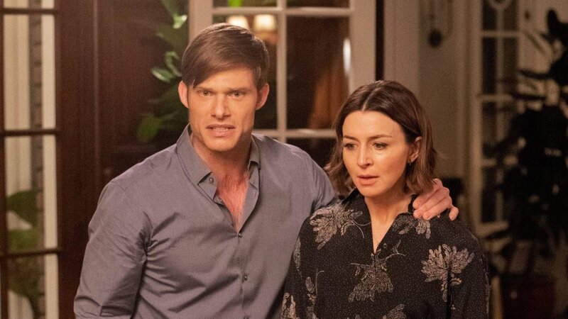 Dr. Atticus Lincoln (Chris Carmack, l.); Dr. Amelia Shepherd (Caterina Scorsone, r.) – Bild: PLURIMEDIA (ABC)