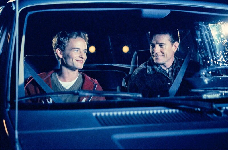 Christopher Masterson (Francis, li.). – Bild: ORF/​Disney