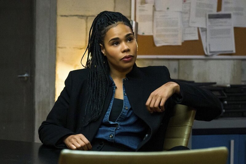 Sheryll Barnes (Roxy Sternberg) – Bild: CBS Broadcasting Inc.