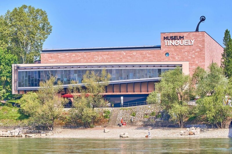 Museums-Check mit Markus Brock – Museum Tinguely Basel Aussenaufnahmen Museum Tinguely, Basel. – Bild: 3sat