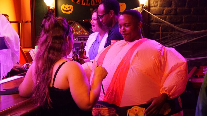 Tim in Halloween costume. Re-cre actors – Bild: Discovery Communications, LLC