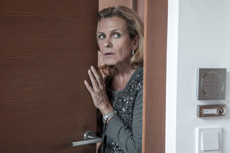 Andrea L’Arronge (Gräfin Schönberg). – Bild: ORF 1