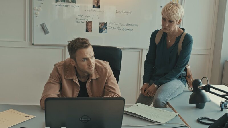 Philipp Stehler (l.); Alexandra Rietz (r.) – Bild: SAT.1