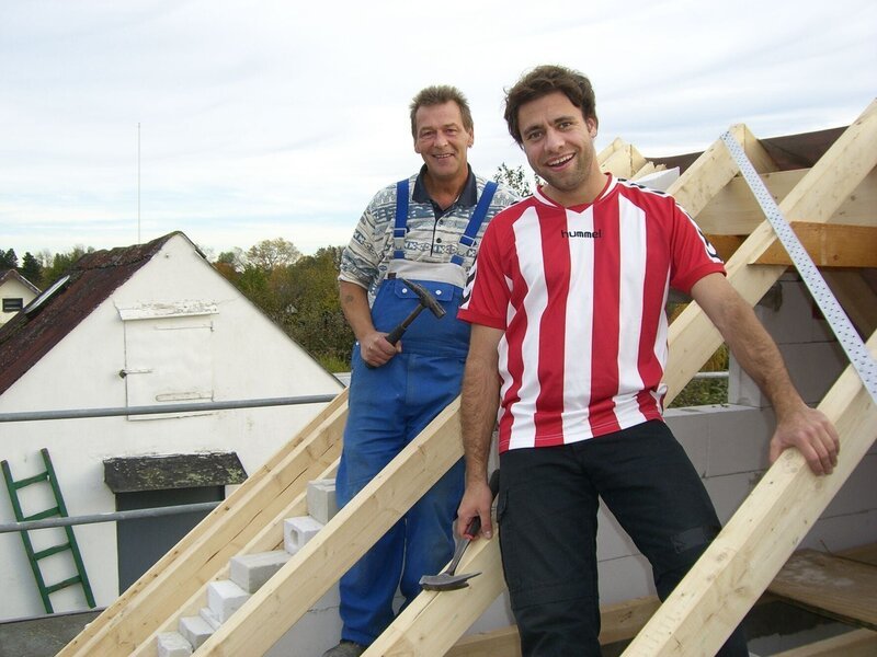 Claus (r.) und Ralle – Bild: RTL /​ Tokee bros/​PK /​ Staffel VI, Folge 13