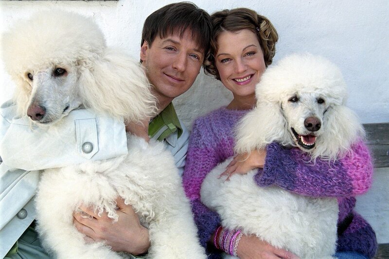 Martin Armknecht (Arnold Petermann), Elke Winkens (Celia Merck). – Bild: ORF/​Milenko Badzic