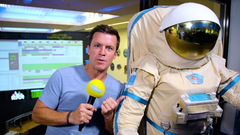 L: Benedikt Weber – Bild: Courtesy of Disney+