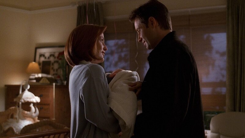 Scully (Gillian Anderson) und Mulder (David Duchovny) – Bild: Twentieth Century Fox Film Corporation