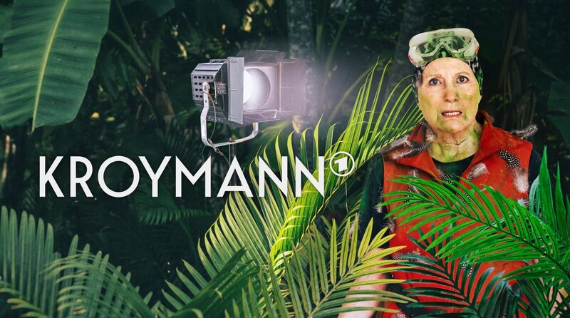 In den vier neuen Folgen begibt sich die Schauspielerin, Kabarettistin, Sängerin und Entertainerin Maren Kroymann auf eine wahnwitzige „Road to Reality“ als angehendem Realitystar! – Bild: ARD Degeto Film/​Ben Knabe