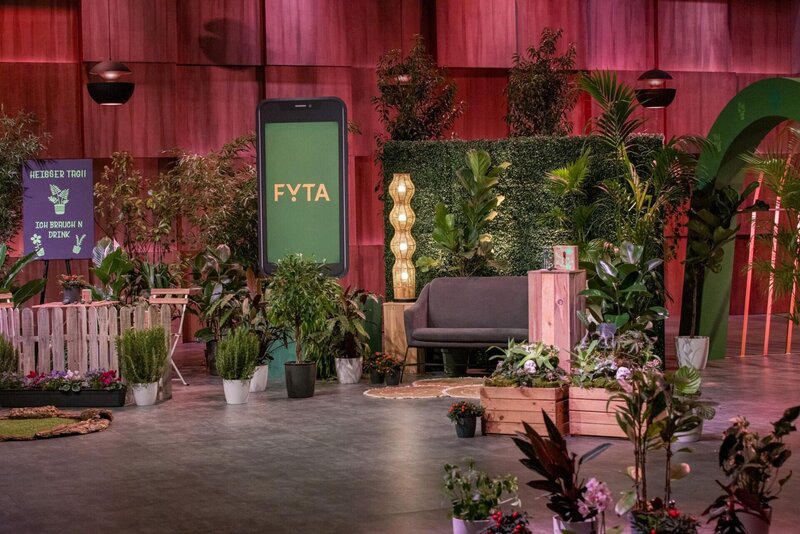 FYTA – Fitnesstracker für Pflanzen. +++ Die Verwendung des sendungsbezogenen Materials ist nur mit dem Hinweis und Verlinkung auf RTL+ gestattet. +++ – Bild: RTL /​ Bernd-Michael Maurer