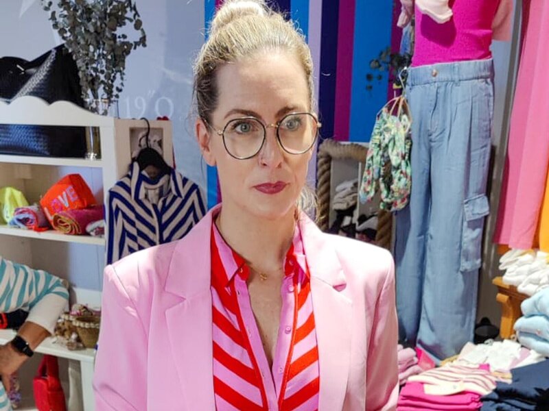 Kandidatin Katrin  +++ – Bild: RTL /​ Constantin Ent. /​ Tag 2: Katrin, Ostfriesland