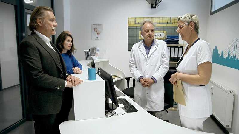 Ingo Lenßen (l.) – Bild: SAT.1