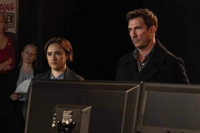 l-r: Hana Gibson (Keisha Castle-Hughes), Remy Scott (Dylan McDermott) – Bild: CBS Broadcasting Inc.