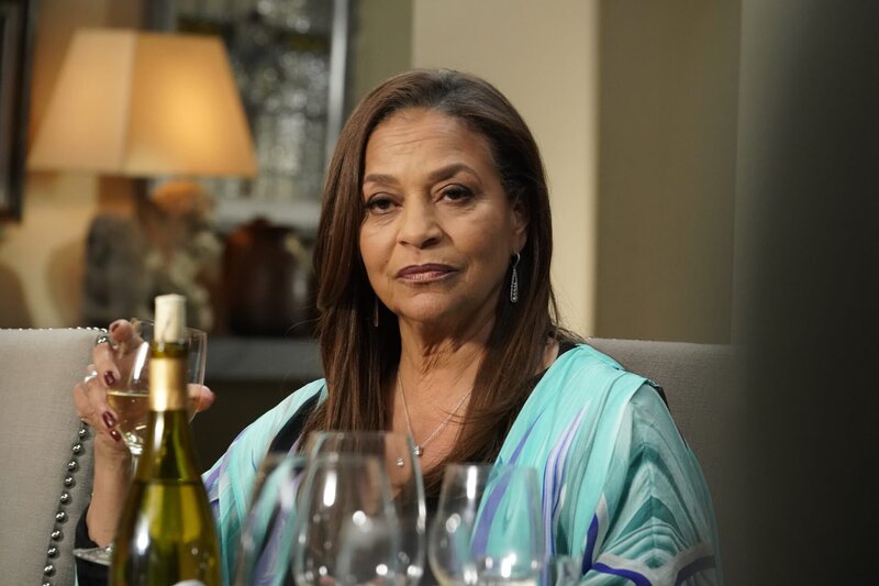 Dr. Catherine Fox (Debbie Allen) – Bild: Lisa Rose
