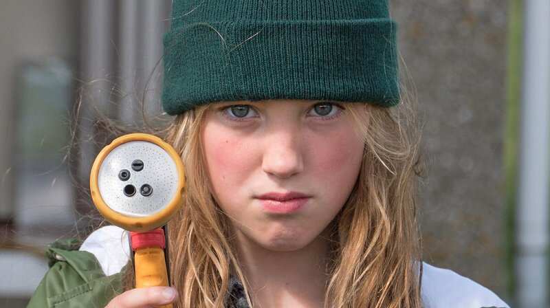 Magaidh schmiedet einen Plan – ihr Vater soll keine Freundin haben! – Bild: SR/​BBC Alba Scotland