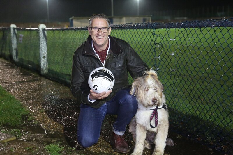 l-r: Graeme, Denver – Bild: Avalon Factual Ltd