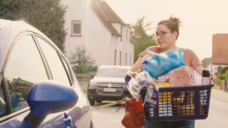 Martina ist gerade aufs Land gezogen. – Bild: BR/​RecnRoll