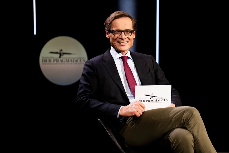 Roger Köppel – Bild: ServusTV / Manuel Seeger Roger Köppel – Bild: ServusTV / Manuel Seeger