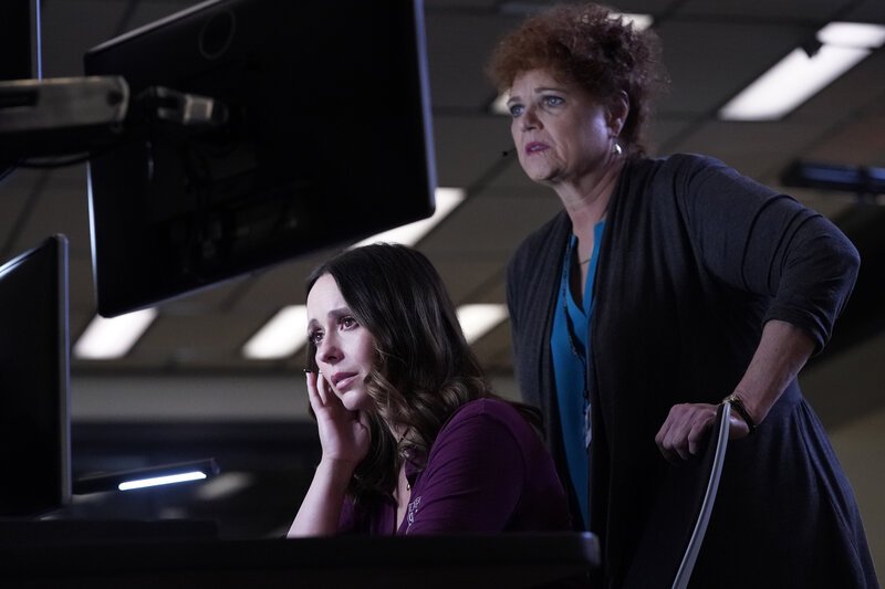 Maddie Kendall (Jennifer Love Hewitt, l.); Sue Blevins (Debra Christofferson, r.) – Bild: Twentieth Century Fox Film Corporation