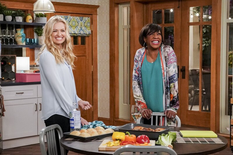 Gemma Johnson und Tina Butler. – Bild: CBS Broadcasting, Inc.