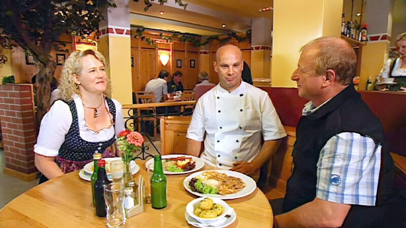 Harry Prünster im Radhotel Schischek. – Bild: ORF