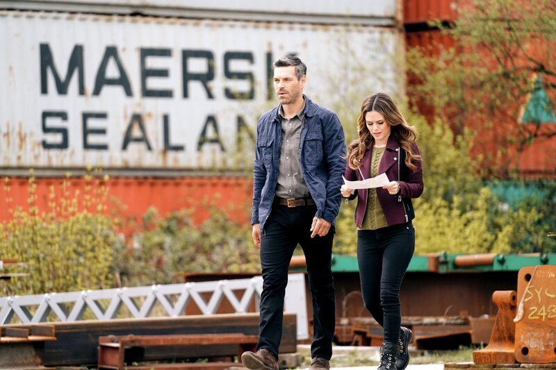 Sam Swift (Rachel Bilson), Eddie Valetik (Eddie Cibrian) – Bild: RTL /​ American Broadcasting Companies, Inc.