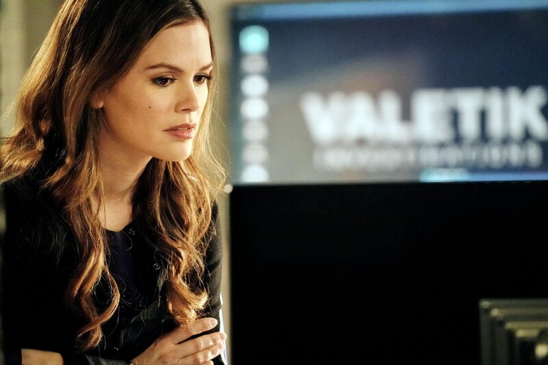 Sam (Rachel Bilson) – Bild: RTL /​ David Bukach