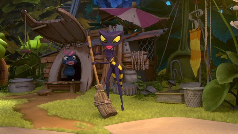 Wendy Wespe hat unwissentlich ein Getränk getrunken, dass sie liebenswürdig machen soll. Es hat funktioniert: Wendy ist wie ausgewechselt. Frieda Fliege kann gar nicht glauben, dass Wendy bei ihr den Besen schwingt. – Bild: ZDF