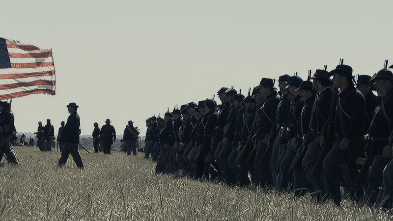 Soldaten marschieren. – Bild: History