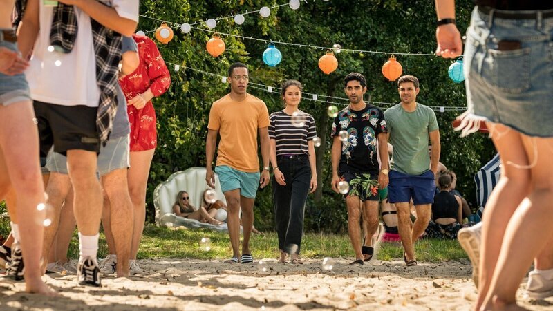 (v.l.n.r.) Yannick (Jerry Hoffmann); Hannah (Lea van Acken); Musti (Reza Brojerdi); Tom (Lucas Reiber) – Bild: Pantaleon Films GmbH, Warner Bros. Entertainment GmbH (v.l.n.r.) Yannick (Jerry Hoffmann); Hannah (Lea van Acken); Musti (Reza Brojerdi); Tom (Lucas Reiber) – Bild: Pantaleon Films GmbH, Warner Bros. Entertainment GmbH