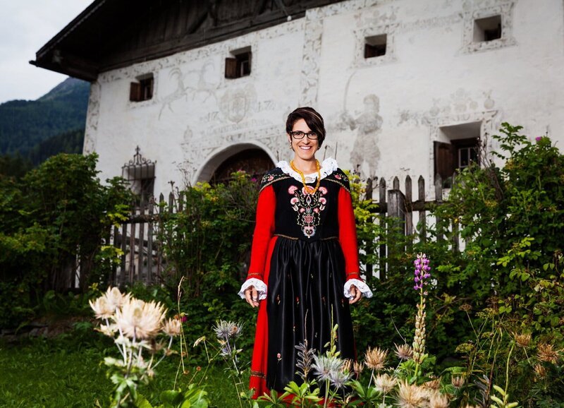 SRF bi de Lüt Landfrauenküche – Nina Padrun, Lavin GR Folge 7 Nina Padrun aus Lavin GR – Bild: SRF