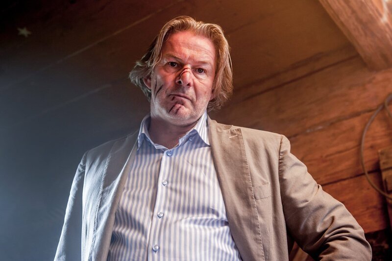 Max Herbrechter (Konrad Bachleitner). – Bild: ORF 1