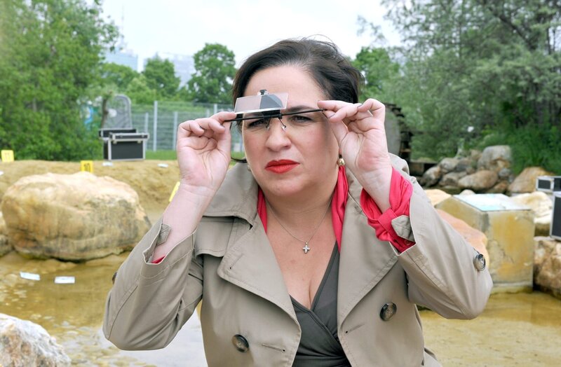 Maria Happel (Dr. Franziska Beck). – Bild: ORF/​Satel Film/​Hubert Mican