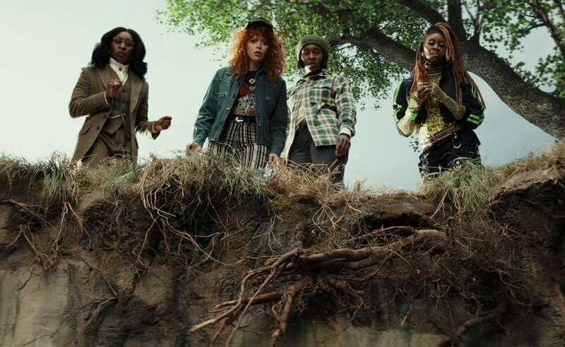 POKER FACE -- Pictured: (l-r) Cynthia Erivo as Sextuplets, Natasha Lyonne as Charlie Cale. – Bild: PEACOCK /​ Paramount