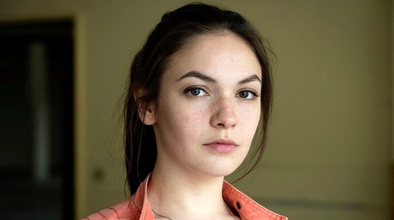 Voica Barbu (Emma Dragunova) – Bild: NDR/​Christine Schroeder
