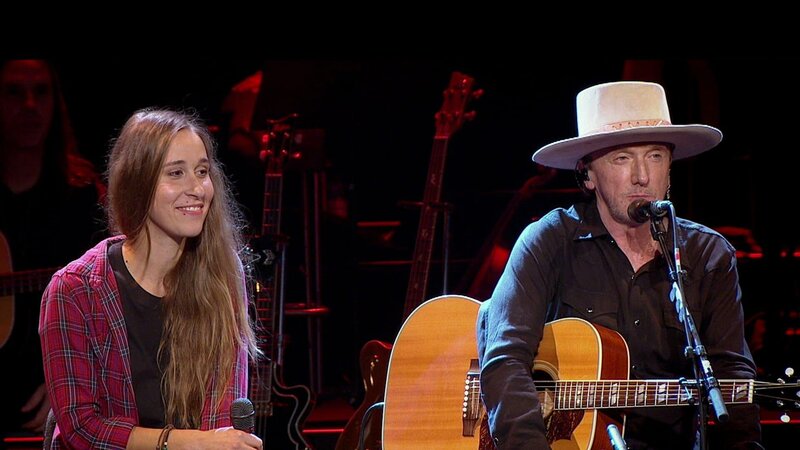 L-R: Elen, Marius Müller-Westernhagen – Bild: Paramount