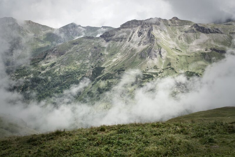 Aussicht von der Großglockner-Hochalpenstraße – Bild: ServusTV /​ Neubacher