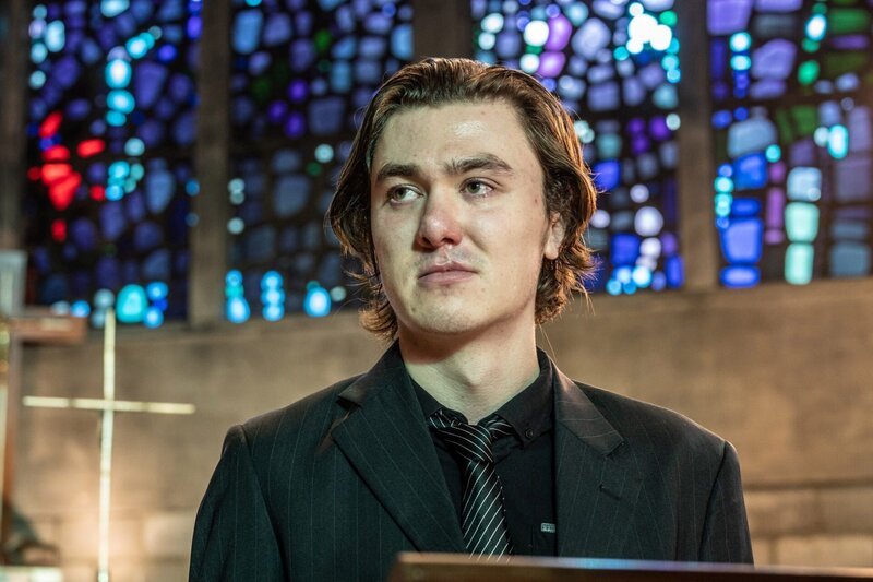 Teddy Stone (Kieran Burton) – Bild: Mark Bourdillon /​ Mark Bourdillon/​Left Bank/​Sony Pictures Television /​ RTS/​Left Bank